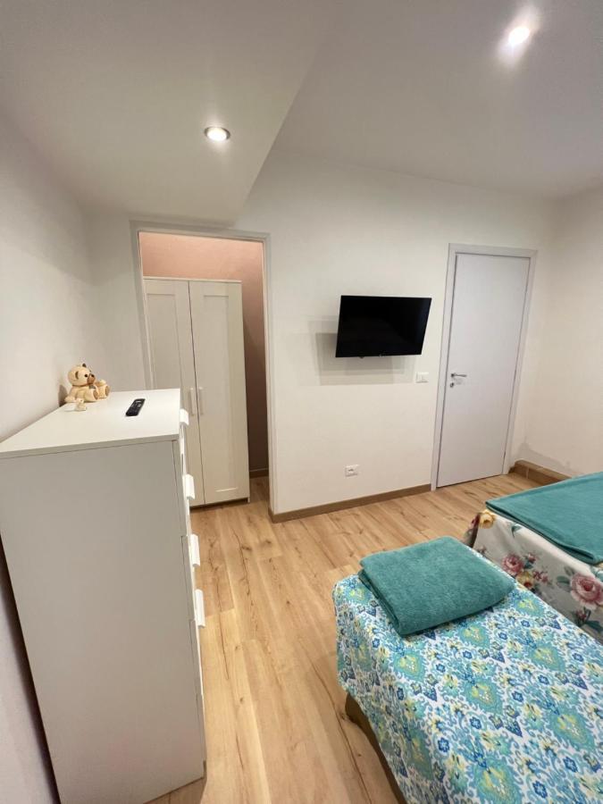 Alla Scalinata Del Teatro Rossetti Confort Suites Parcheggio Τεργέστη Εξωτερικό φωτογραφία