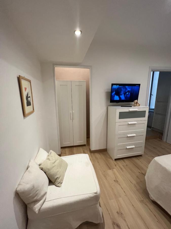 Alla Scalinata Del Teatro Rossetti Confort Suites Parcheggio Τεργέστη Εξωτερικό φωτογραφία