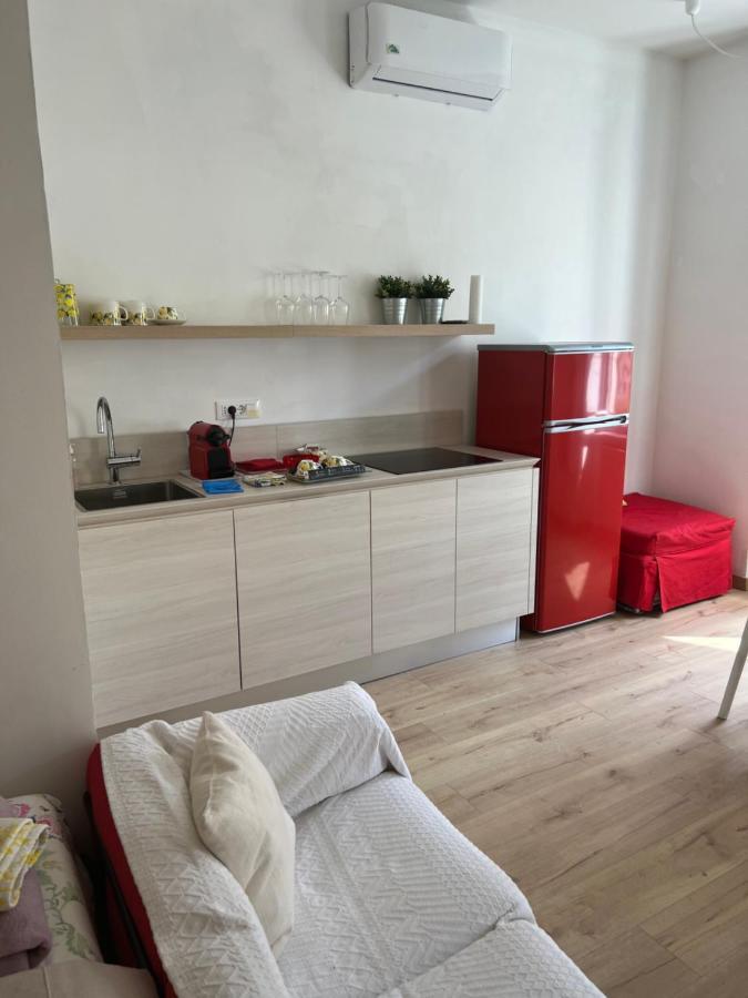 Alla Scalinata Del Teatro Rossetti Confort Suites Parcheggio Τεργέστη Εξωτερικό φωτογραφία
