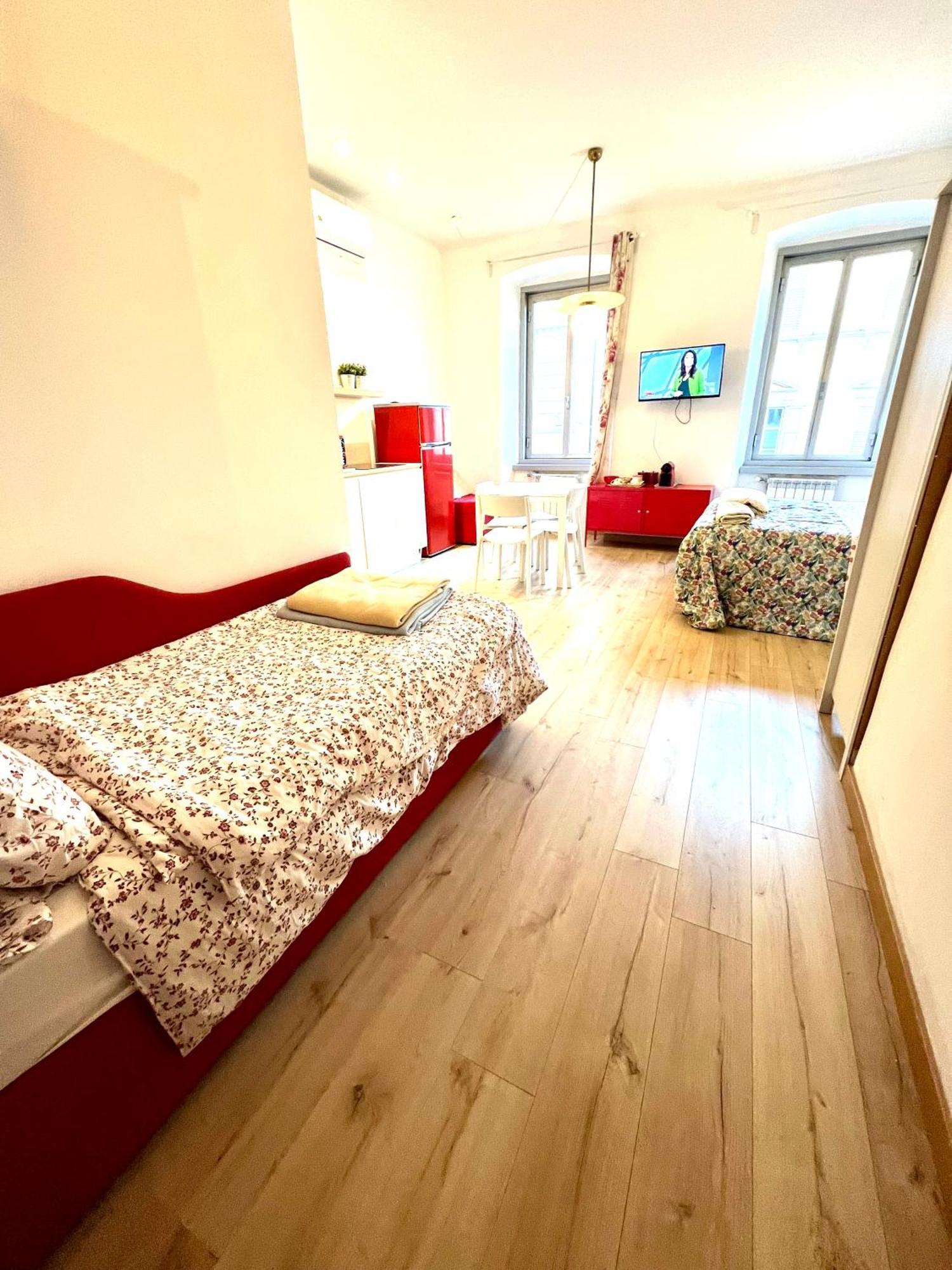 Alla Scalinata Del Teatro Rossetti Confort Suites Parcheggio Τεργέστη Εξωτερικό φωτογραφία