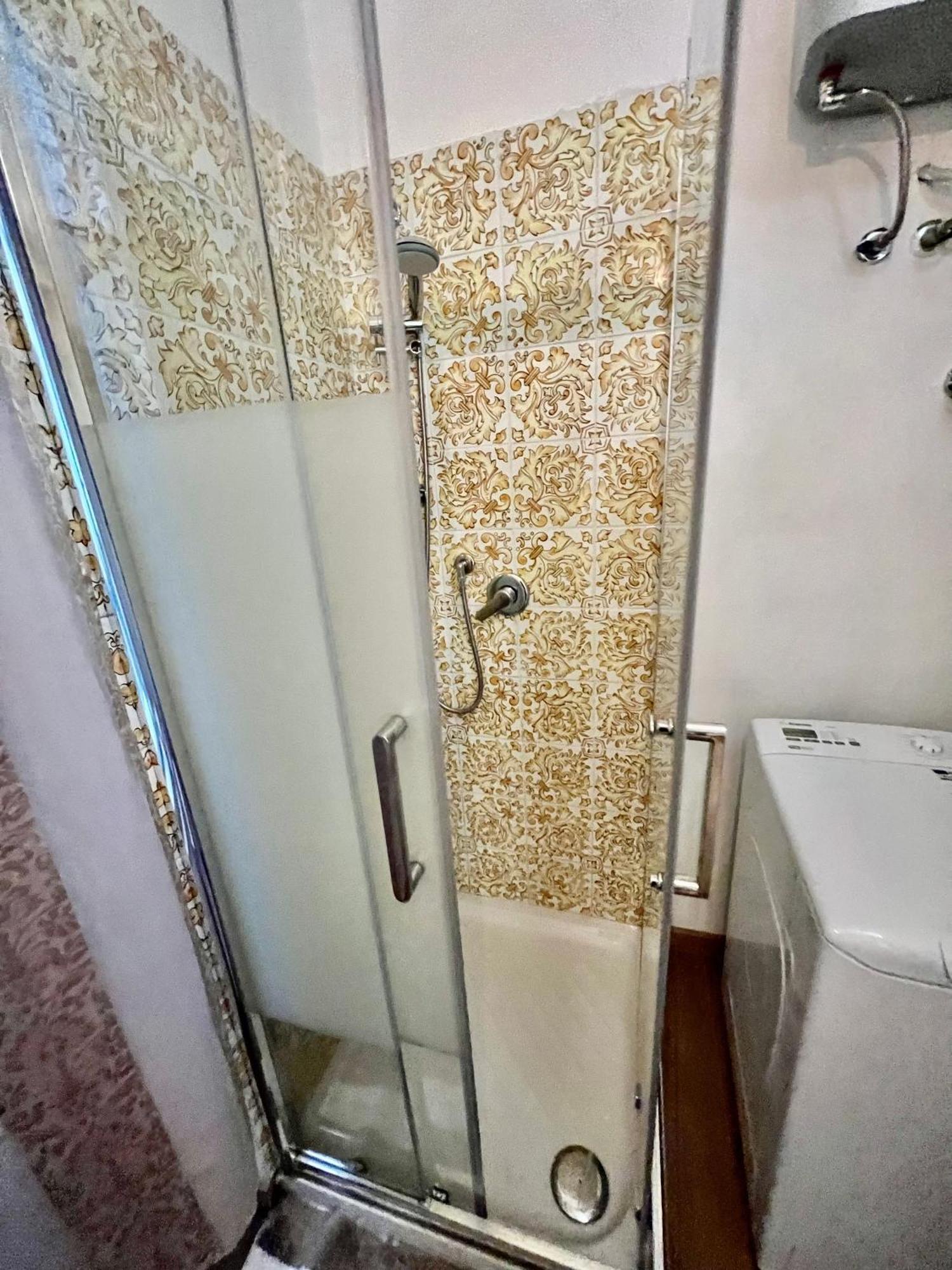 Alla Scalinata Del Teatro Rossetti Confort Suites Parcheggio Τεργέστη Εξωτερικό φωτογραφία